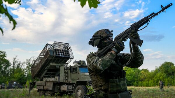 ТОС-2 Тосочка группировки войск Центр на Красноармейском направлении в ДНР. Архивное фото - Sputnik Тоҷикистон