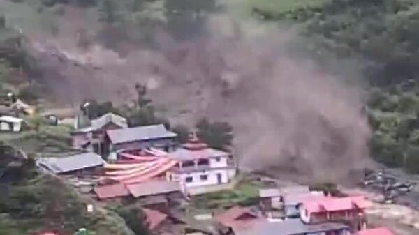 Сель смыл деревню в индийском штате Уттаракханд в Гималаях - Sputnik Таджикистан