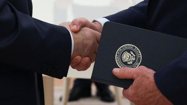 Президент Владимир Путин встретился со спецпосланником президента США по Ближнему Востоку Стивеном Уиткоффом  - Sputnik Таджикистан