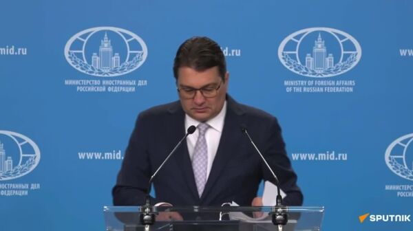 Таҳвили эҳтимолии силоҳи Озарбойҷон ба Украина вазъро бадтар мекунад, - ВУХ Русия - Sputnik Тоҷикистон