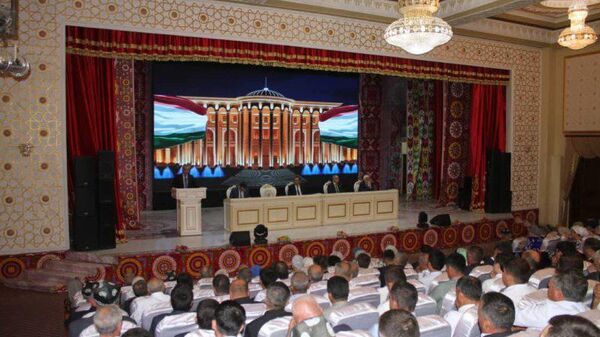 В Айнинском районе прошла встреча по предотвращению незаконного использования электроэнергии - Sputnik Таджикистан