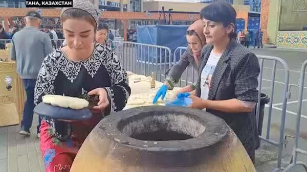 В Астане прошла ярмарка таджикской продукции - Sputnik Таджикистан