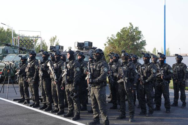 Отдельный отряд милиции специального назначения Шохин - Sputnik Тоҷикистон