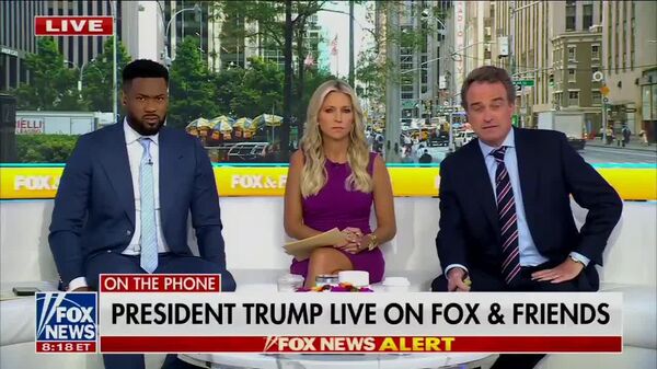 Баргардонидани Қрим ба Украина ғайриимкон аст, - Трамп - Sputnik Тоҷикистон