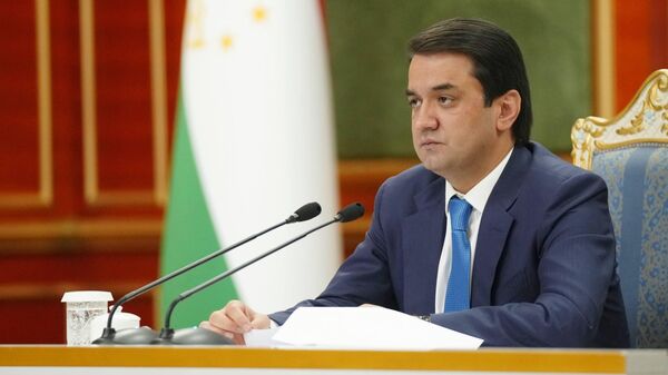 Председатель верхней палаты парламента Таджикистана Рустам Эмомали. Архивное фото - Sputnik Таджикистан