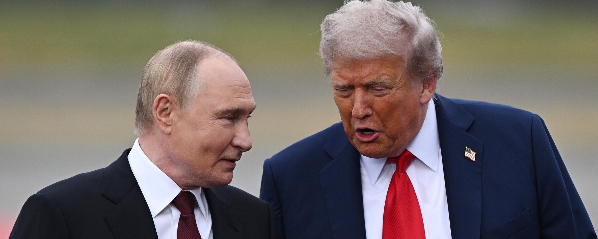 Встреча президентов России и США на Аляске - Sputnik Тоҷикистон, 1920, 17.10.2025