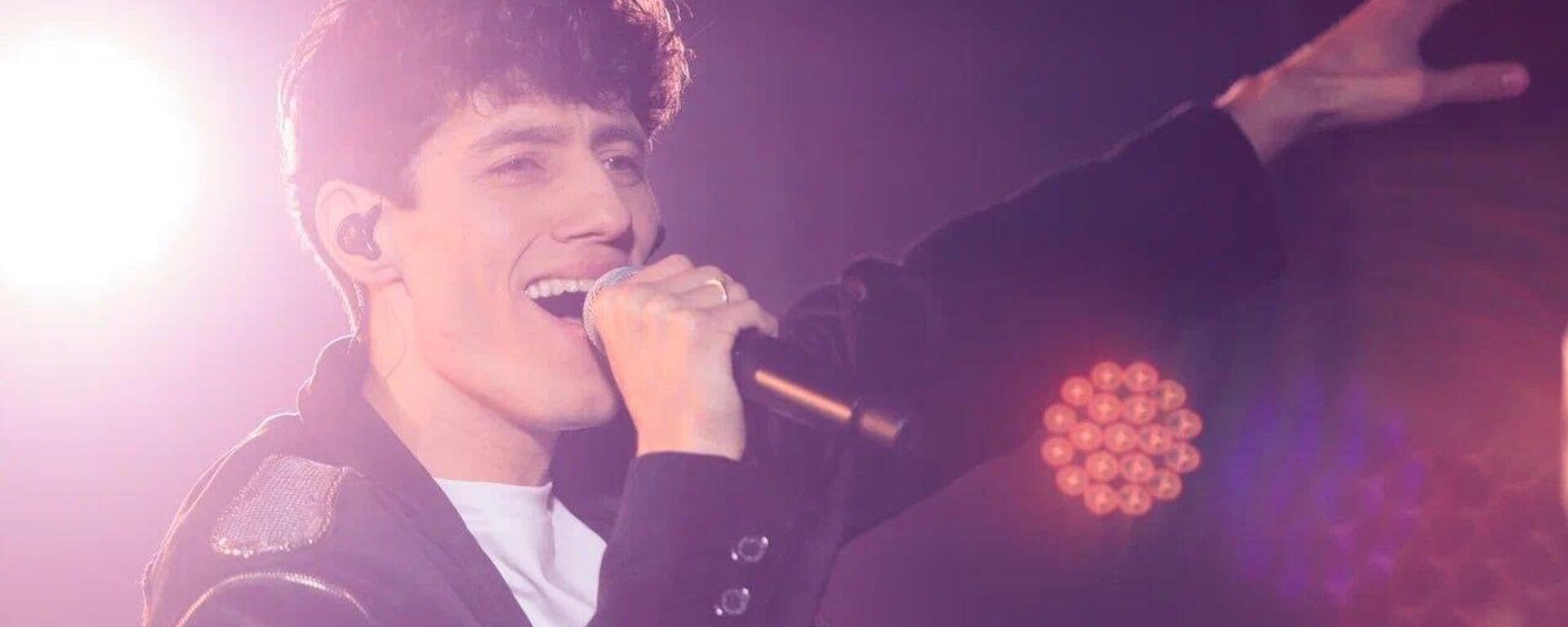 Фаррух Хасанов - Sputnik Тоҷикистон, 1920, 24.08.2025