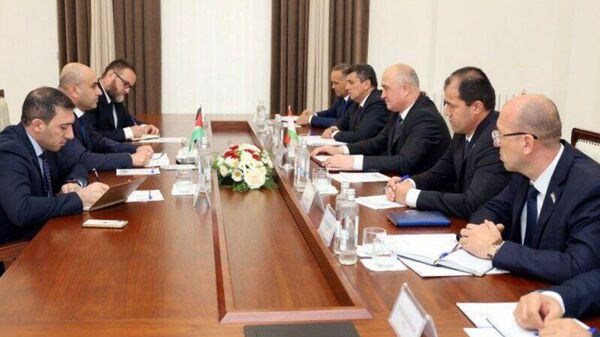 Тоҷикистон ва Фаластин ҳамкориҳоро инкишоф медиҳанд - Sputnik Тоҷикистон