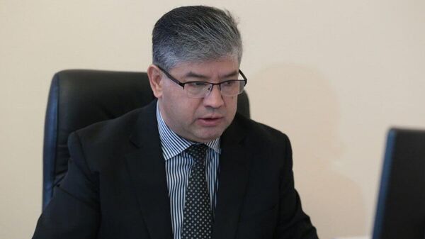 Равшанбек Собиров, раиси тоҷикони Қирғизистон роҳбари Агентии миллии сармоягузории ин кишвар шуд - Sputnik Тоҷикистон