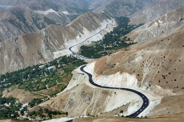 Раҳмон Роҳи Оби гарм – Нуробод боз кард - Sputnik Тоҷикистон