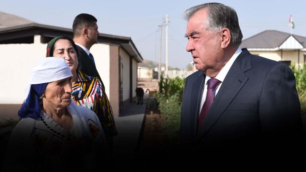 Тавсияи Раҳмон ба сокинони зарардидаи Рашт: Дигар минтақаи хатарнок зиндагӣ накунед  - Sputnik Тоҷикистон