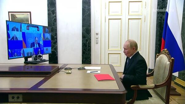 Путин самти ИДМ-ро аз афзалиятҳои сиёсати Маскав хонд - Sputnik Тоҷикистон