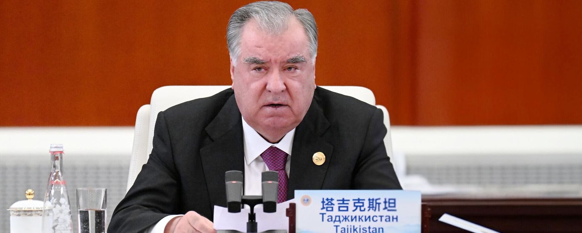 Президент Республики Таджикистан Эмомали Рахмон принял участие и выступил на заседании Шанхайской организации сотрудничества. - Sputnik Таджикистан, 1920, 01.09.2025