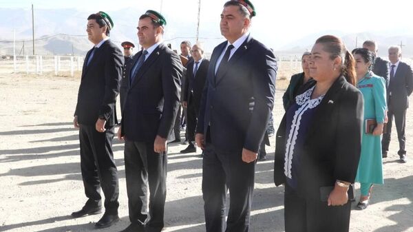 Ваъдаи Мирзонабот ба сокинони Мурғоб: Баъди чанд руз бо нерӯи барқ таъмин мегардед - Sputnik Тоҷикистон