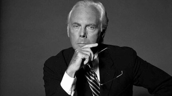 ◾Скончался знаменитый итальянский модельер Джорджо Армани, сообщает Repubblica - Sputnik Таджикистан