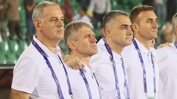 Главные тренеры национальной и олимпийской сборных Таджикистана - Sputnik Таджикистан