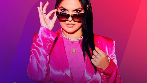 Овозхони амрикоӣ Vassy наметавонад дар финали озмуни сурудҳои Интервидение ширкат кунад - Sputnik Тоҷикистон