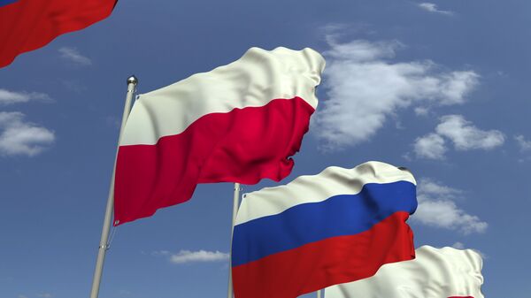 Флаги России и Польши. Иллюстративное фото - Sputnik Таджикистан