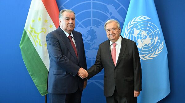Эмомали Рахмон провёл встречу с Генеральным секретарём ООН Антониу Гутерришем. - Sputnik Тоҷикистон