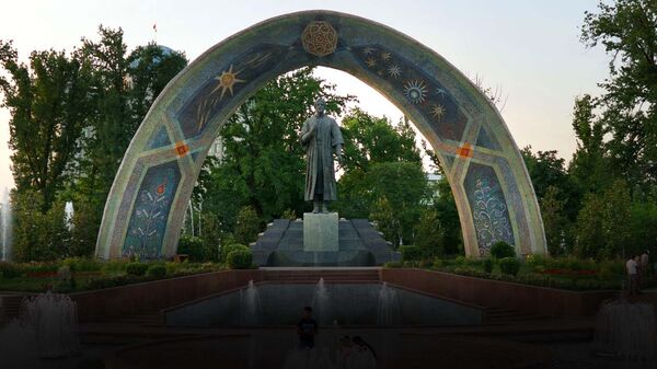 Гиромидошти Рӯзи Рӯдакӣ дар Душанбе - Sputnik Тоҷикистон