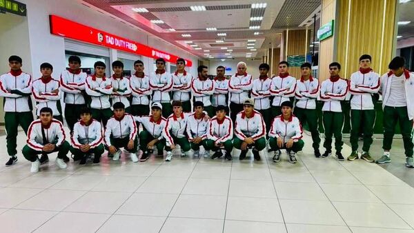 Ҳайати Тоҷикистон ҷиҳати иштирок ба Бозиҳои ИДМ-2025 вориди Озарбойҷон шуд, иттилоъ додааст Кумитаи кор бо ҷавонон ва варзиш - Sputnik Тоҷикистон