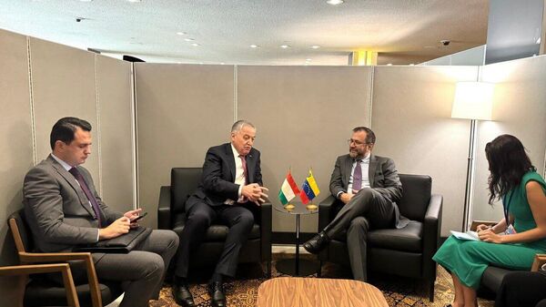 Тоҷикистон ва Венесуэла равобити худро таҳким бахшида истодаанд: вазирони корҳои хориҷӣ дар ҳошияи Маҷмаи Умумии СММ масъалаҳои ҷориро баррасӣ карданд - Sputnik Тоҷикистон