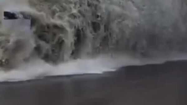 На Великобританию и Ирландию обрушился шторм Эми, более 60 тыс - Sputnik Таджикистан