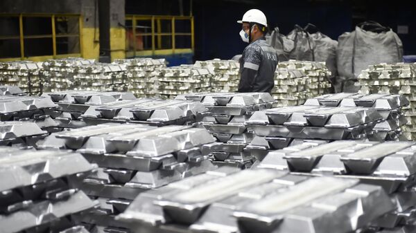 Красноярский алюминиевый завод - Sputnik Таджикистан