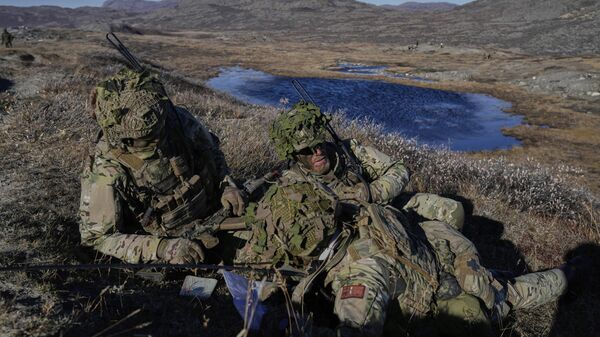 Вооружённые силы Дании участвуют в учениях НАТО в Кангерлуссуаке, Гренландия, среда, 17 сентября 2025 г.  - Sputnik Таджикистан