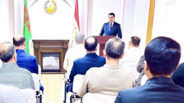 В посольстве Таджикистана в Туркменистане отметили День госязыка, сообщает диппредставительство в Ашхабаде - Sputnik Таджикистан