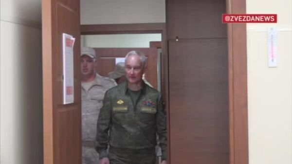 Министр обороны РФ Андрей Белоусов посетил 201-ю российскую военную базу - Sputnik Таджикистан