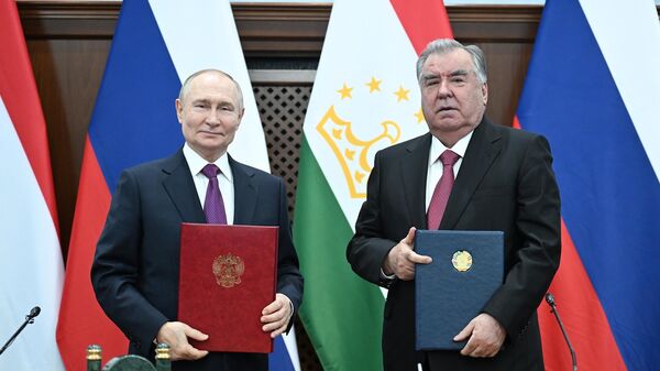 Государственный визит президента Владимира Путина в Таджикистан - Sputnik Таджикистан