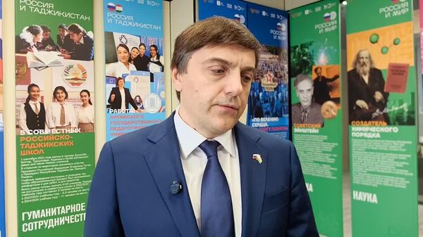 Русия метавонад барномаи Муаллими рус дар хориҷа-ро дар Тоҷикистон густариш диҳад - Sputnik Тоҷикистон