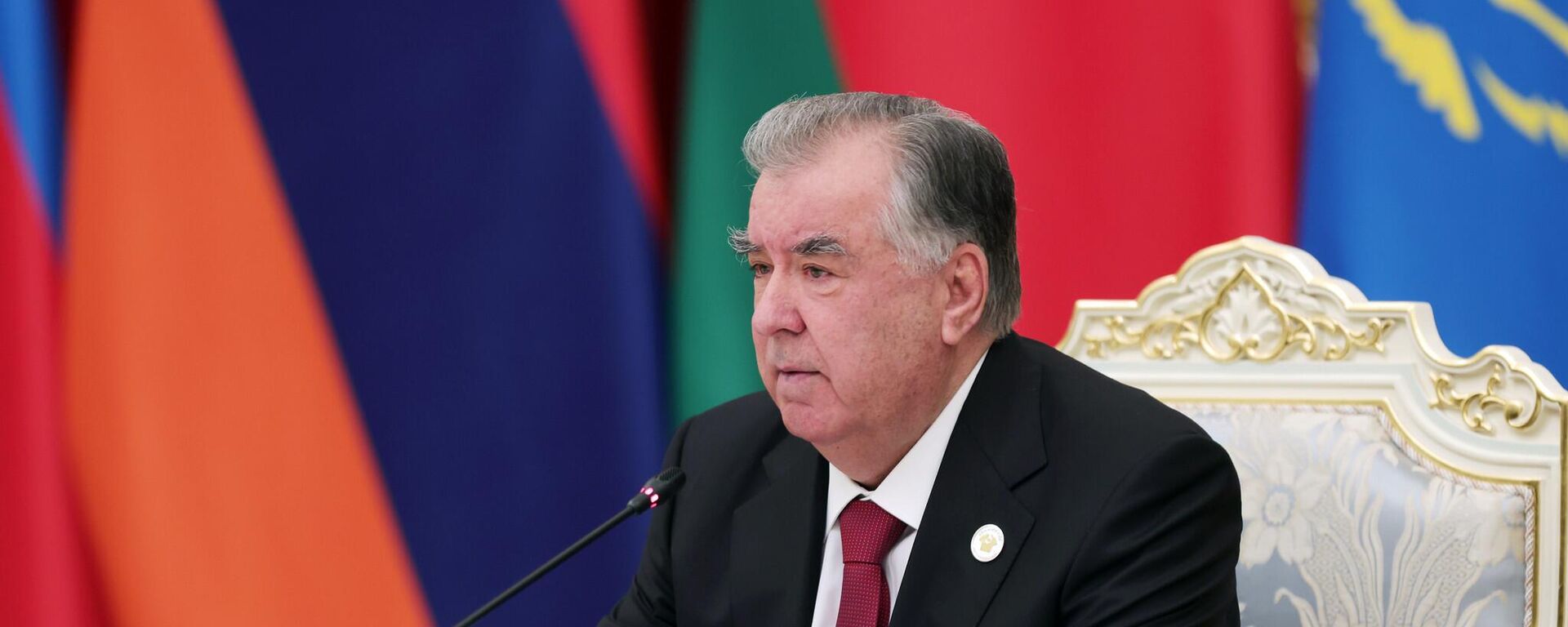 Эмомали Рахмон на заседании совета глав государств СНГ - Sputnik Тоҷикистон, 1920, 23.10.2025