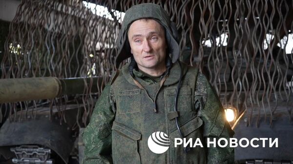 Российские танкисты начали применять антидроновые медузы для защиты от БПЛА - Sputnik Тоҷикистон