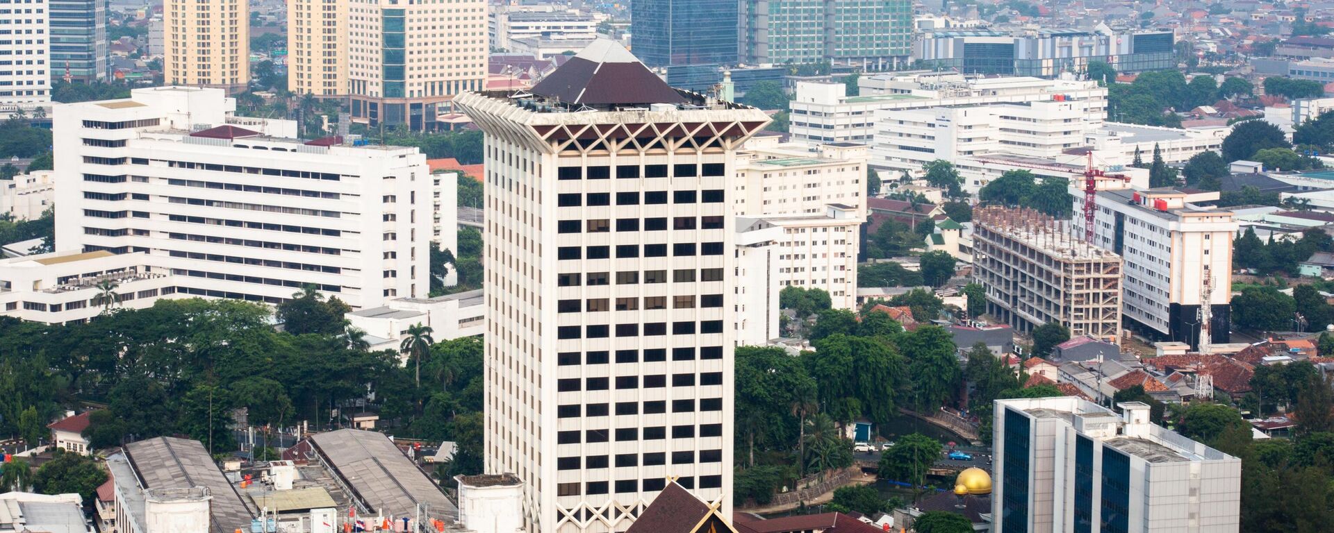 Вид на город Джакарта, Индонезия  - Sputnik Тоҷикистон, 1920, 14.10.2025