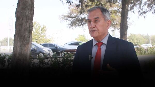 Коршинос гуфт, барои чӣ сафари Путин ва нишастҳои Душанбе ба як рӯйдоди таърихӣ табдил ёфт - Sputnik Тоҷикистон