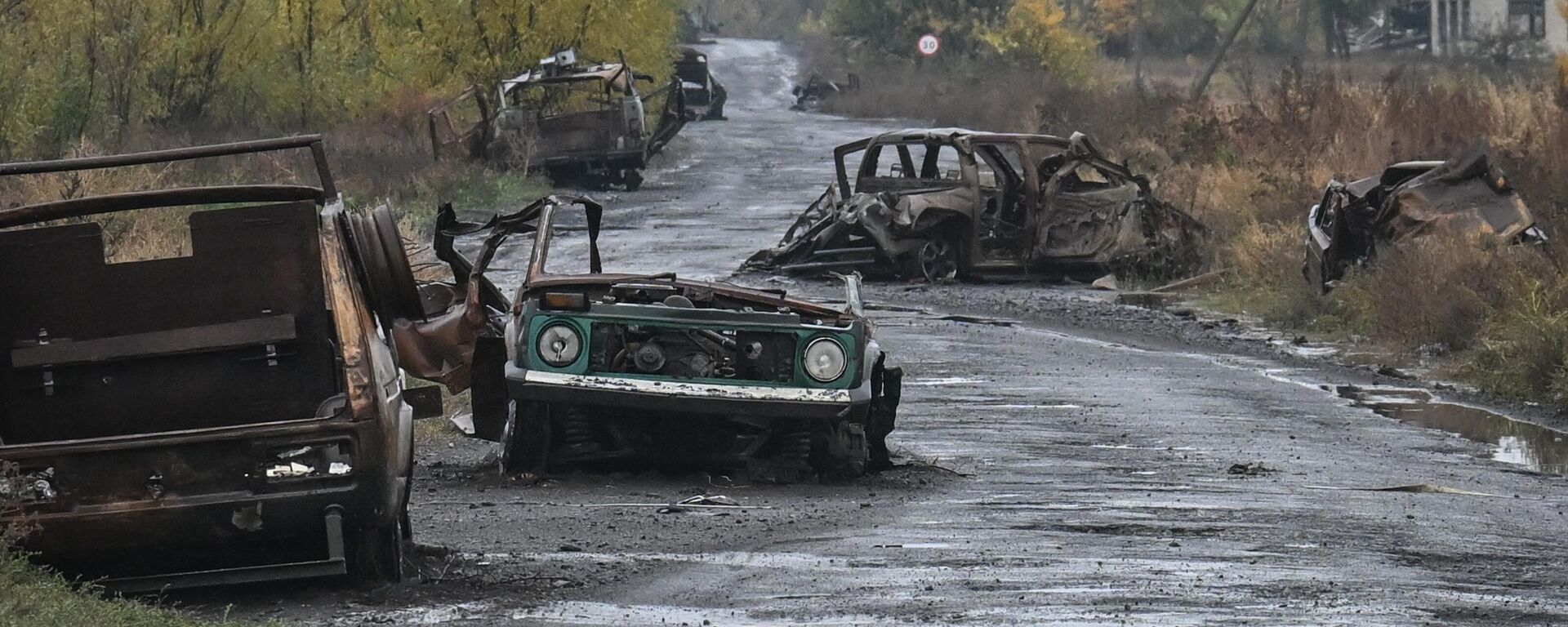 Фронтовые дороги СВО - Sputnik Тоҷикистон, 1920, 19.10.2025