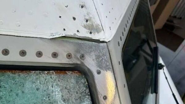 Лобовое стекло самолета Boeing 737 MAX треснуло во время полета из Денвера в Лос‑Анджелес - Sputnik Таджикистан