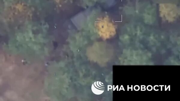 Нерӯҳои мусаллаҳи Русия як мушакандози HIMARS дар вилояти Черниговро бо зарбаи мушакии Искандар-М нобуд карданд - Sputnik Тоҷикистон