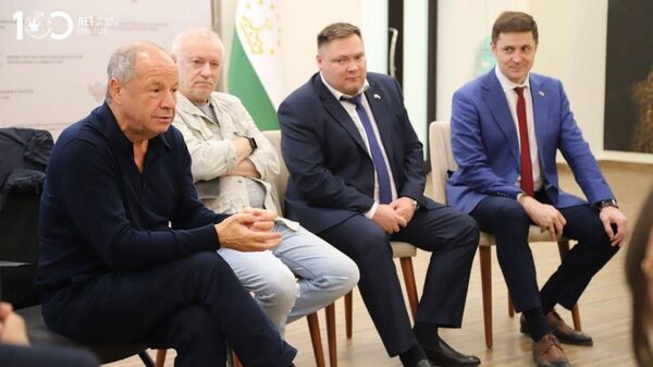 Дар Душанбе вохӯриҳои эҷодӣ бо намояндагони соҳаи синамои Русия баргузор шуданд - Sputnik Тоҷикистон