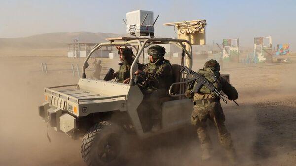 Подготовка к учениям Нерушимое братство-2025 и Барьер-2025 в Таджикистане  - Sputnik Таджикистан