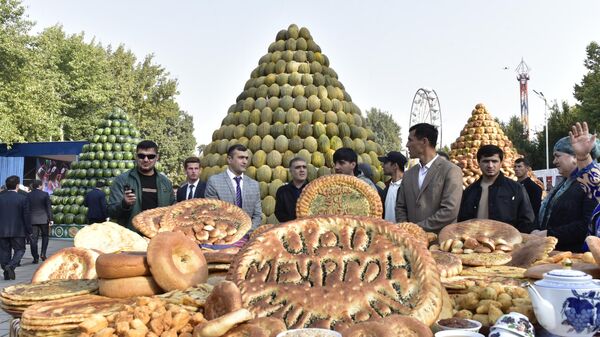 Праздник Мехргон в Душанбе - Sputnik Таджикистан