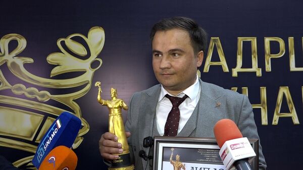 Режиссер Мухиддин Музаффар  - Sputnik Таджикистан