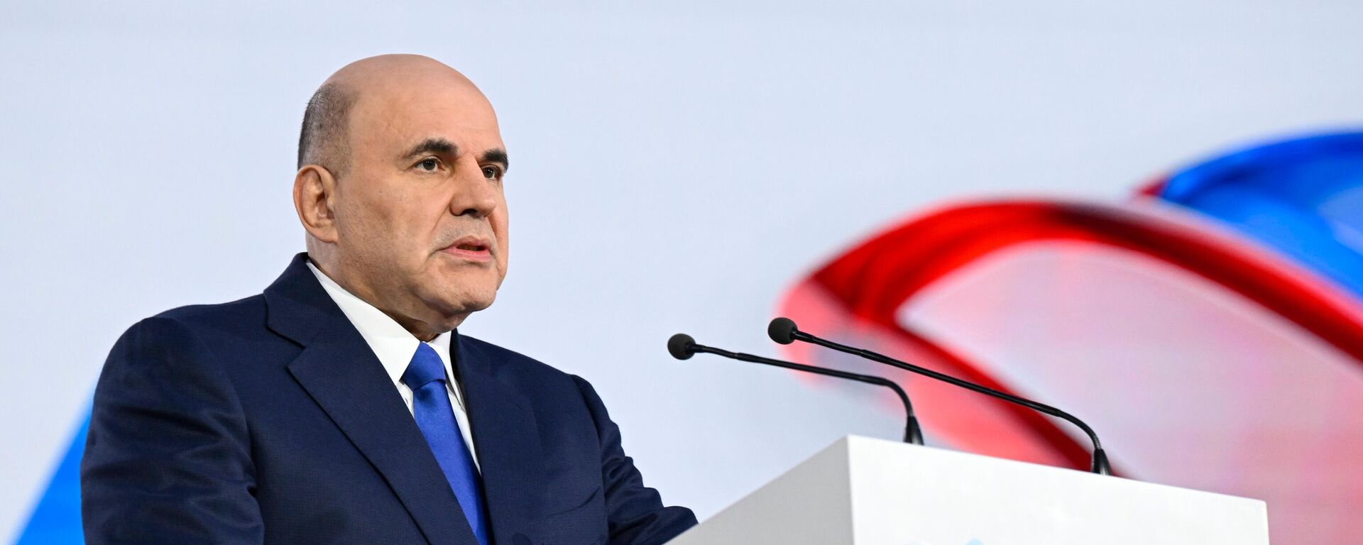 Председатель правительства РФ Михаил Мишустин выступает на пленарном заседании международного экспортного форума Сделано в России в Москве. - Sputnik Тоҷикистон, 1920, 22.10.2025