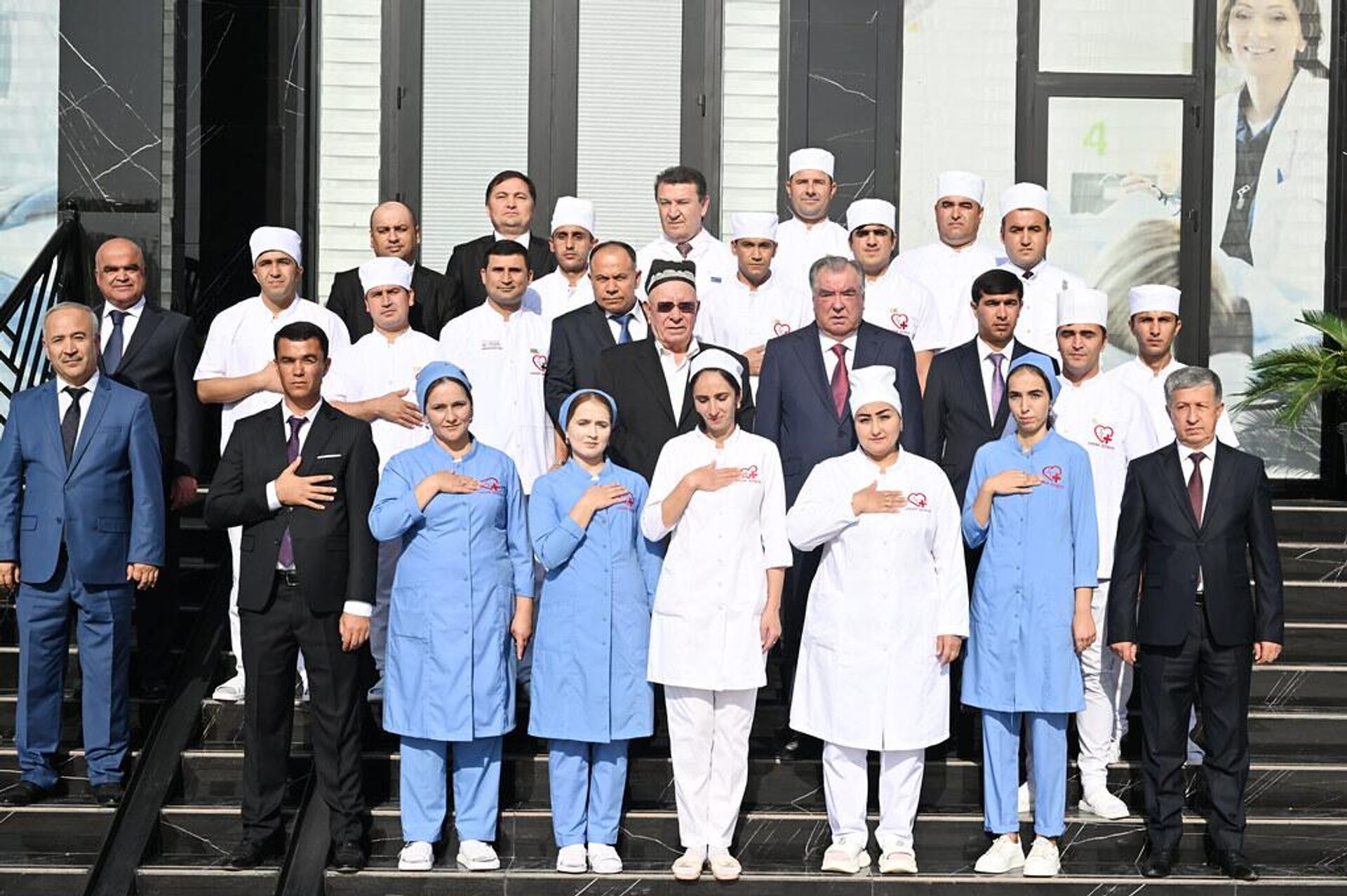 Ифтитоҳи Маркази ташхисии Тибби Ҳулбук ва муаррифии лоиҳаи бунёди Маҷмааи тандурустӣ-табобатӣ дар ноҳияи Восеъ - Sputnik Тоҷикистон, 1920, 22.10.2025