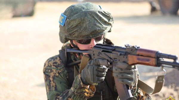 СПАД расонидани кумакҳои башардӯстона ҳангоми низоъро тамрин кард - Sputnik Тоҷикистон