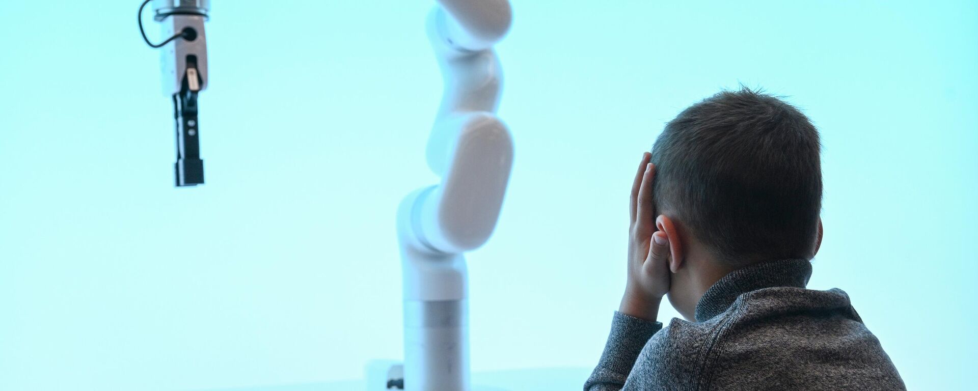 Международный симпозиум Создавая будущее в Москве - Sputnik Тоҷикистон, 1920, 27.10.2025