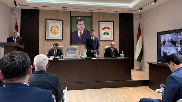 Муовинони нави сардори Хадамоти алоқаи Тоҷикистон дастуру супоришҳо гирифтанд - Sputnik Тоҷикистон