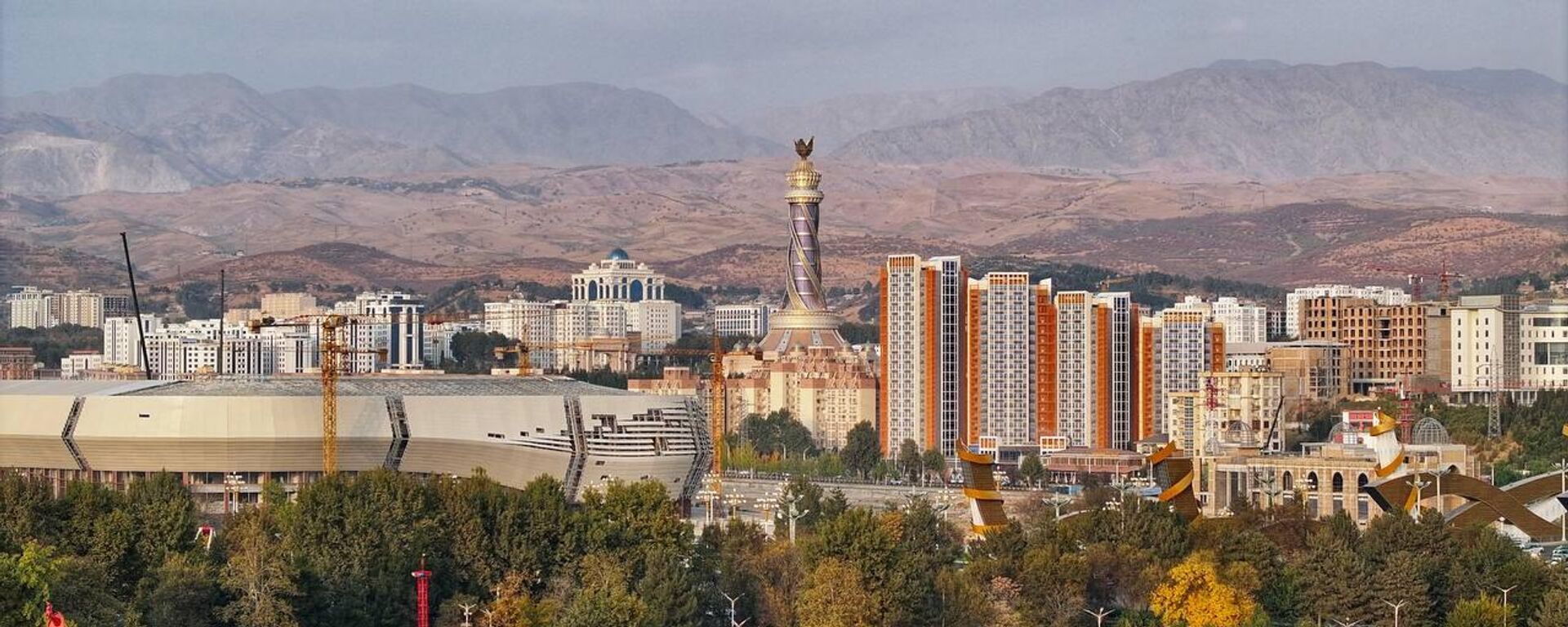 Вид Душанбе - Sputnik Тоҷикистон, 1920, 06.11.2025
